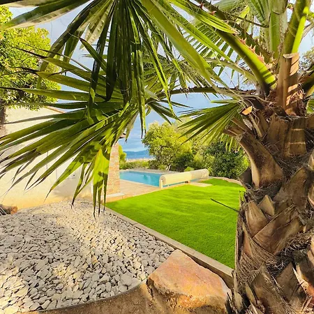 Perlazur - Piscine Et Vue فيلة *